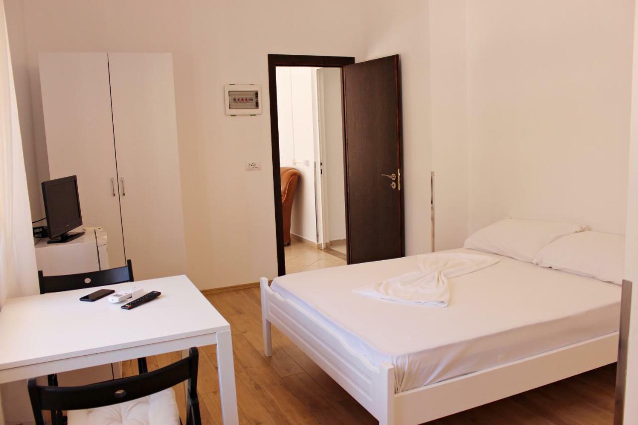 Hercules House Hotel Sarande Exterior photo