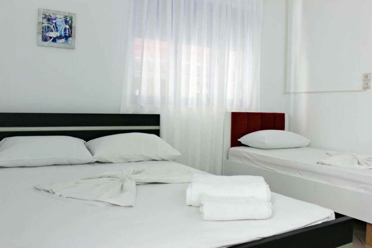 Hercules House Hotel Sarande Exterior photo
